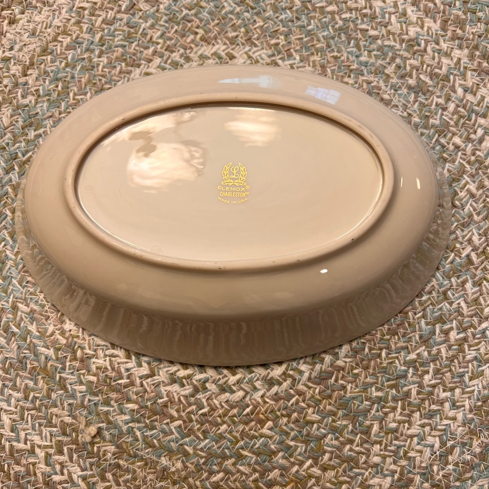 Lenox Charleston Vintage 9” Oval Vegetable Bowl - Picture 3 of 5